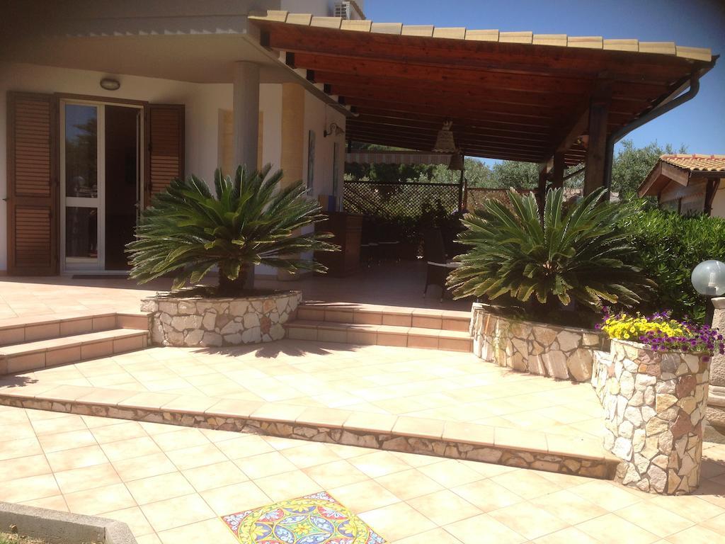 Perla Del Mare Affittacamere Campofelice Di Roccella Exterior foto