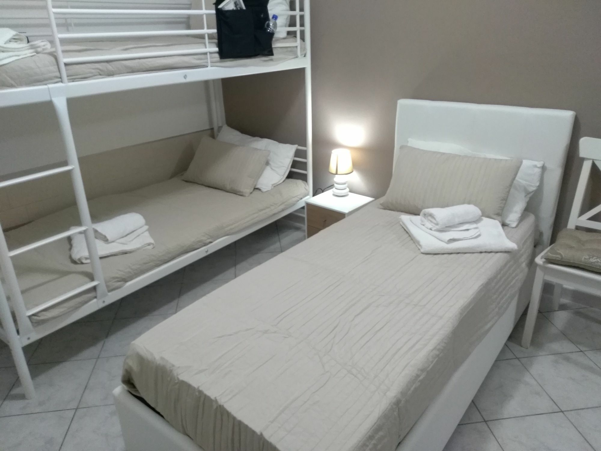 Perla Del Mare Affittacamere Campofelice Di Roccella Exterior foto